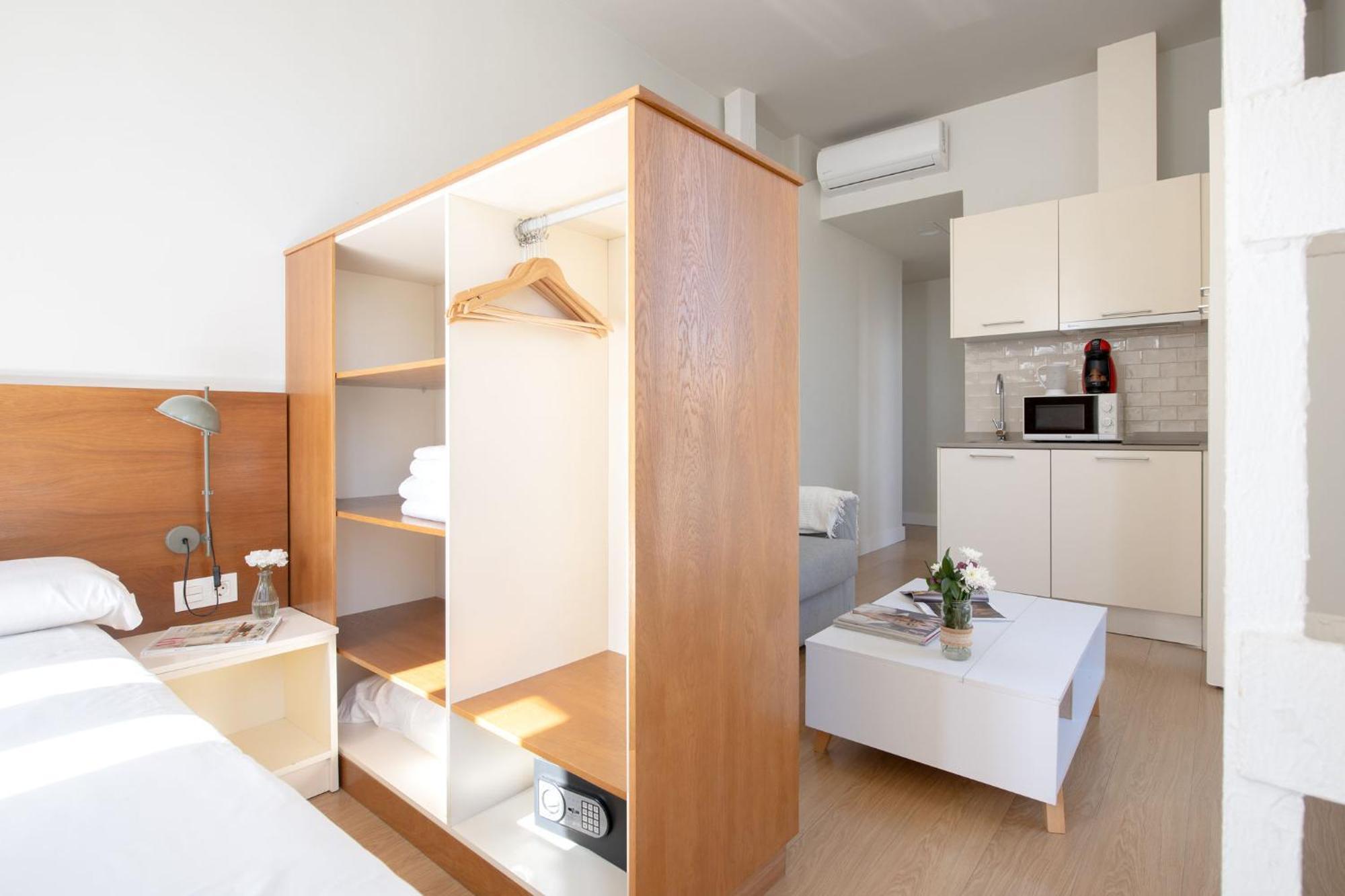 Opera Apartments Alameda เซบีญา ภายนอก รูปภาพ